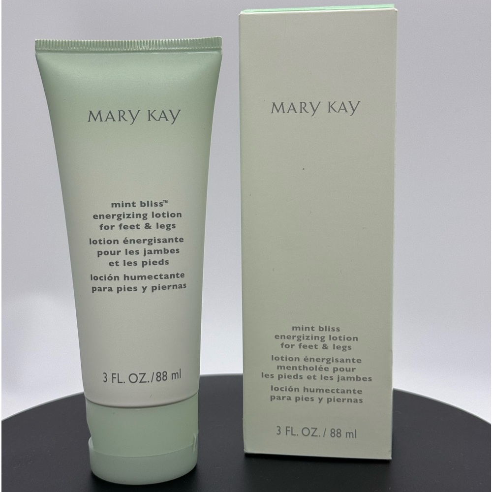 Bundled - 4 Mary Kay Mint Bliss Energizing Lotion for feet and legs •3oz•